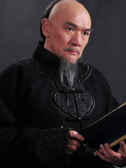 于成龍演員表，友情、家庭與陪伴的溫馨故事展現(xiàn)