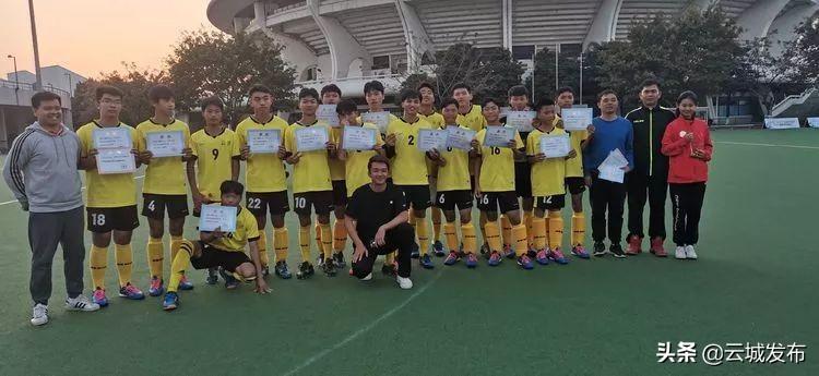 小巷深處的曲棍球盛宴，青少年曲棍球比賽視頻