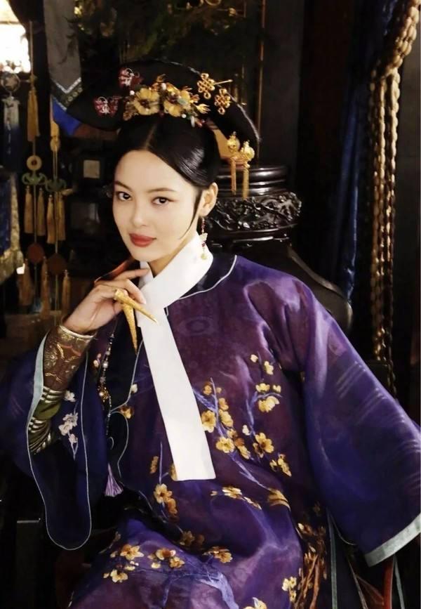 暖愛電視劇演員，演技與角色的無縫融合之旅