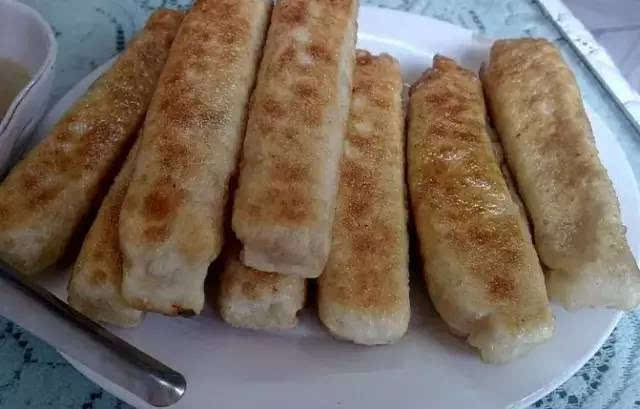 獨家秘笈揭秘東北新派特色美食，驚艷味蕾的味蕾盛宴！