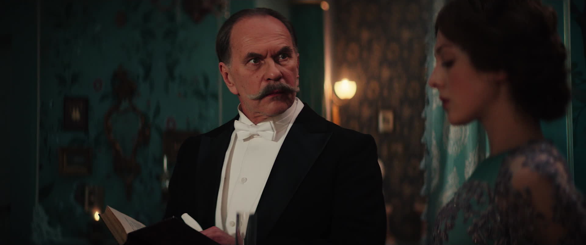 銀鞋電影,銀鞋電影，探索銀幕上的銀色魅力