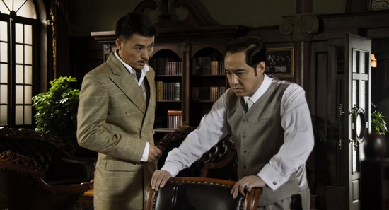 向東是大海演員陣容揭秘，日常趣事與深厚友情的溫馨故事