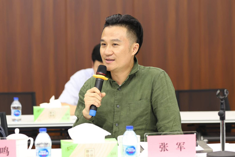 演員張軍,演員張軍，演技、影響力與公眾形象的探討