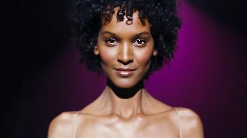 沙漠之花演員，演繹極端環(huán)境中的生命奇跡