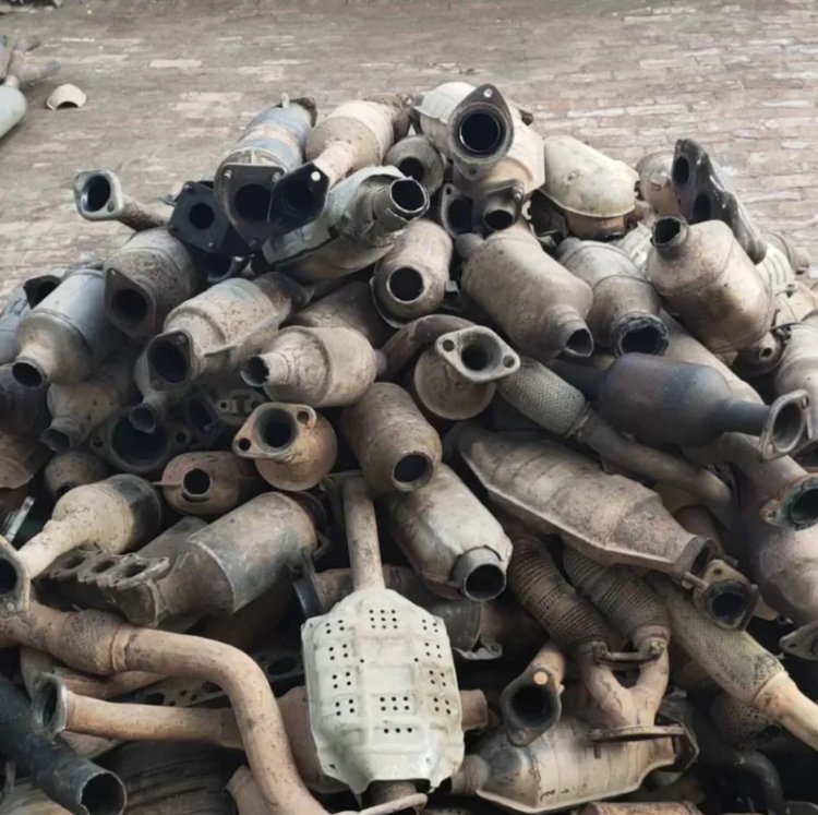 三元催化回收價格表,三元催化回收價格表，深入分析與觀點(diǎn)闡述