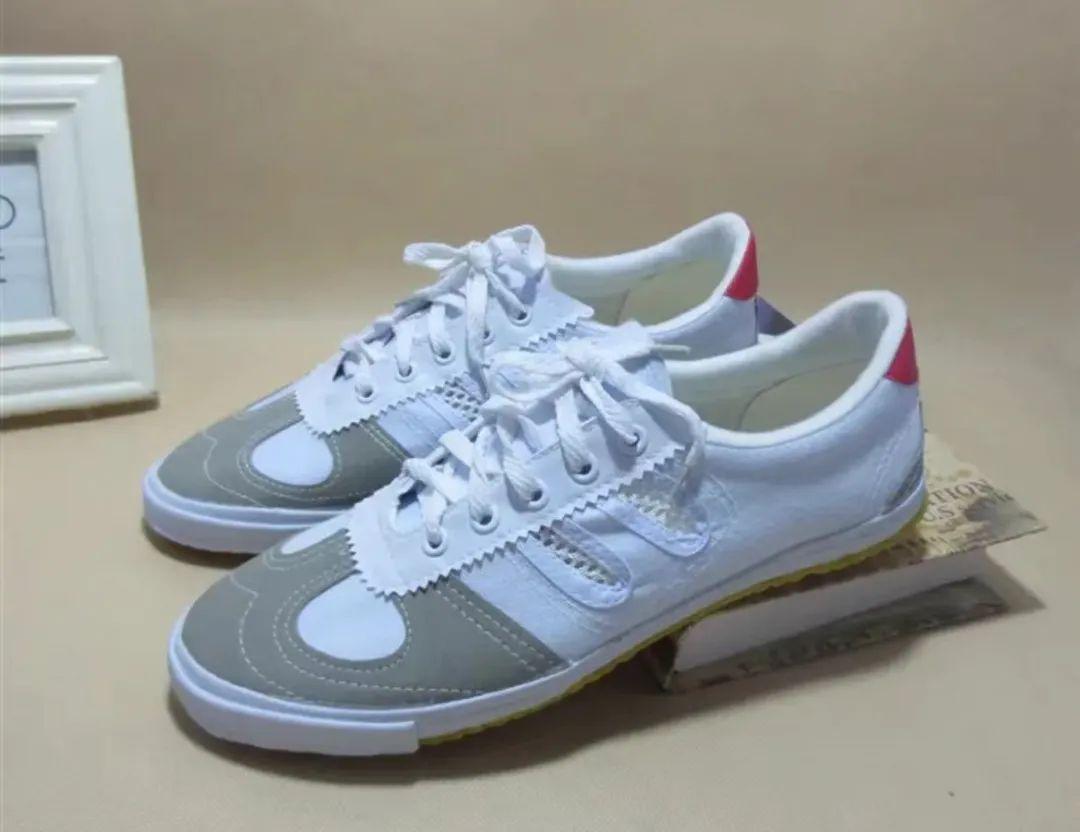 賽場新科技產品亮相，今晚排球比賽煥發(fā)科技之光