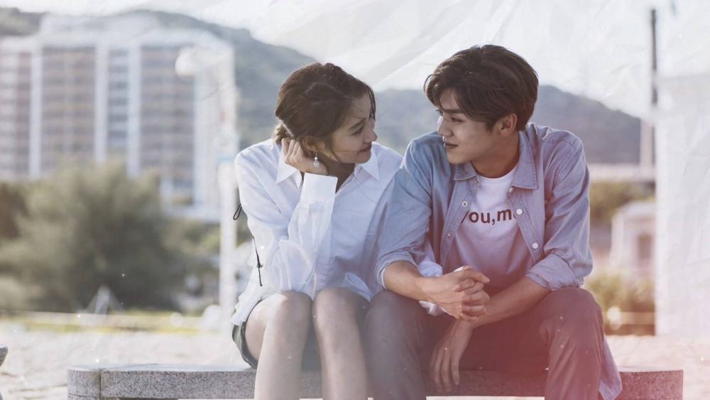 鹿晗關(guān)曉彤電視劇的心靈覺醒之旅，自然之旅的啟示