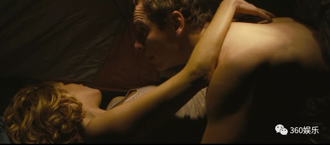 情欲電影之夜，健康觀影，溫馨相伴的浪漫時光