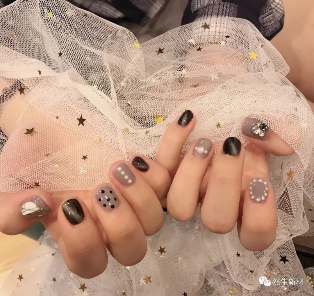 最新美甲款式圖集,最新美甲款式圖集，時尚、潮流與個性的完美融合