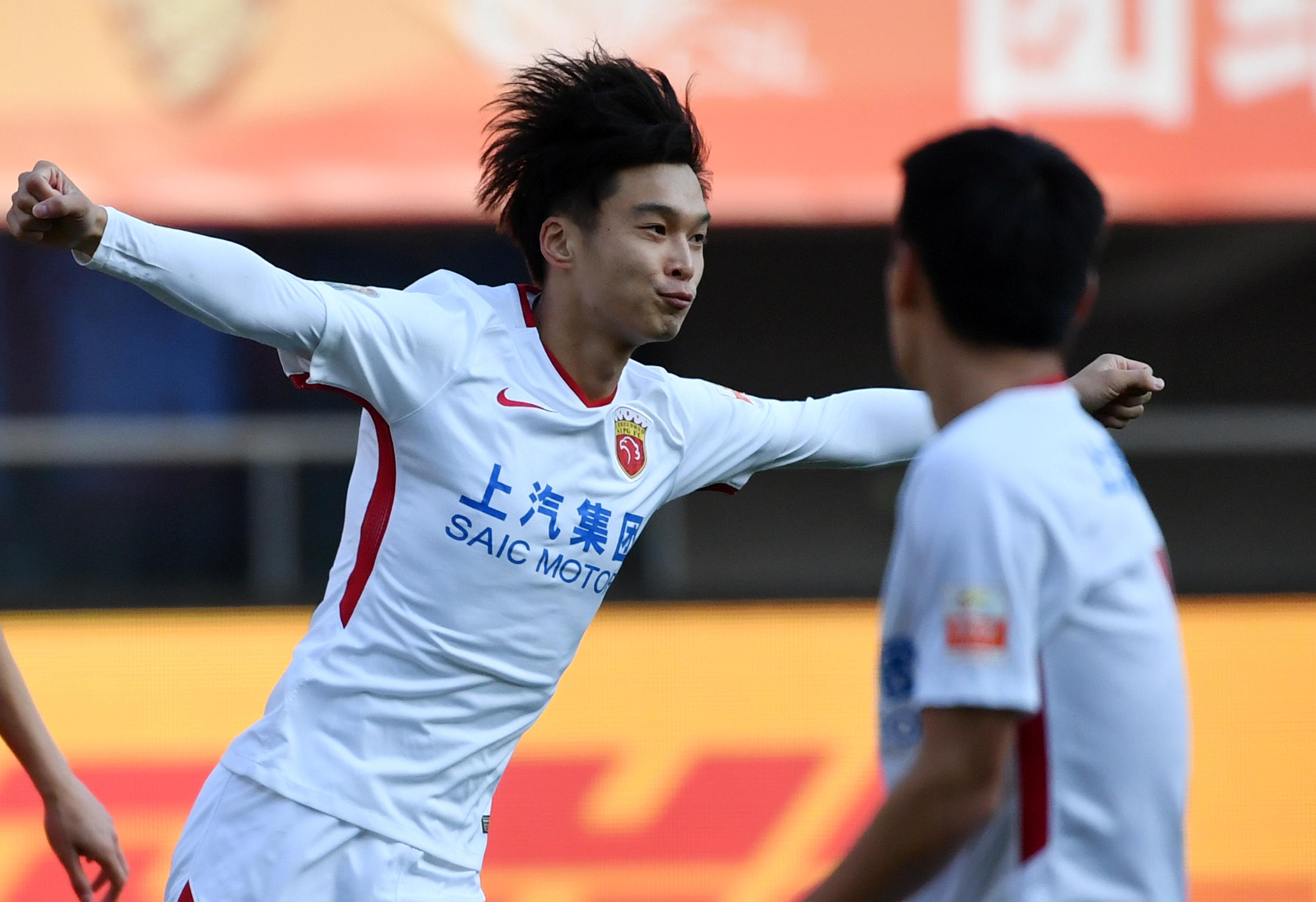 上港今日賽事與小巷中的獨特風(fēng)情，隱藏魅力小店的探索