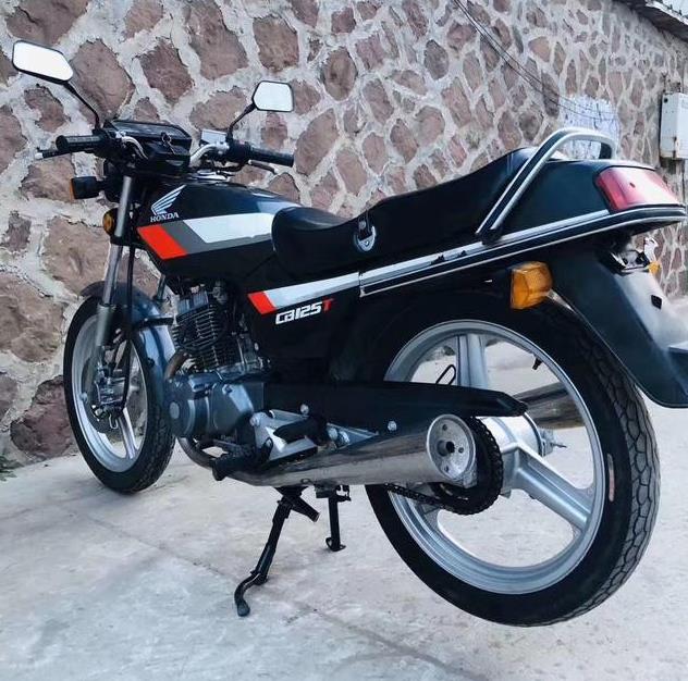 本田125摩托車價格圖片,本田125摩托車價格圖片，與自然美景的騎行之旅