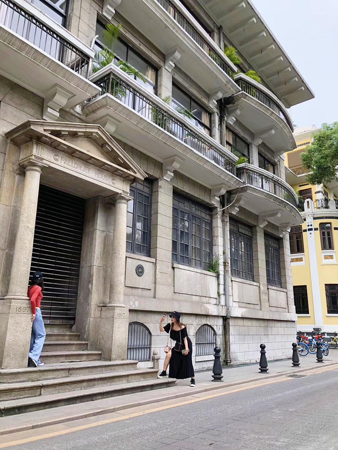 廣州新街景，友情的色彩與家的溫馨氛圍展現(xiàn)