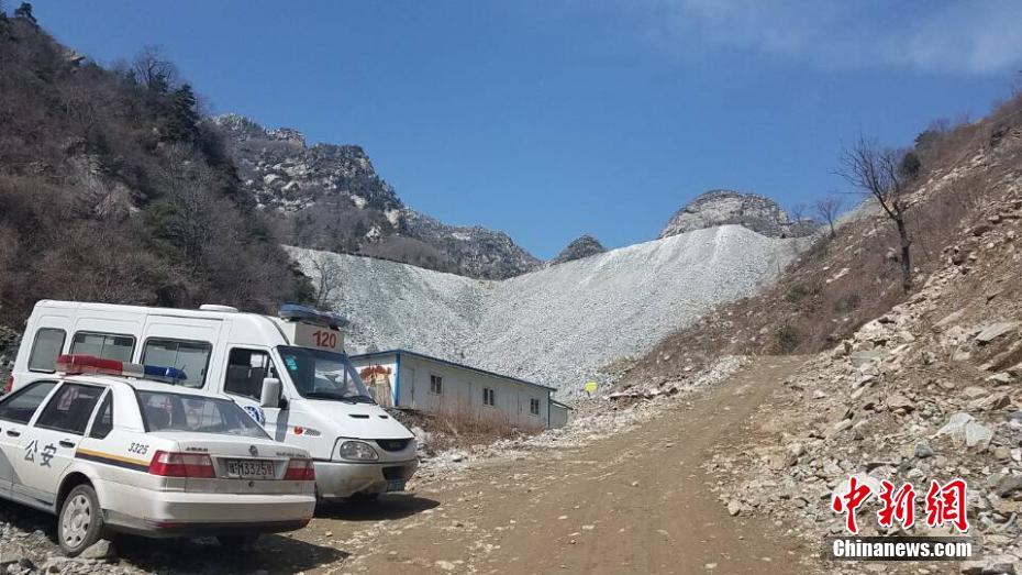 秦嶺車禍最新進(jìn)展，意外中的溫情與堅(jiān)韌展現(xiàn)人間大愛