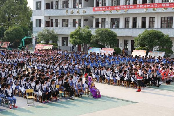 廣西山歌比賽，自然美景與歌聲的探秘之旅