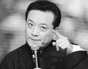 小品演員王平與小巷中的獨(dú)特風(fēng)味，隱藏版特色小店的探索之旅