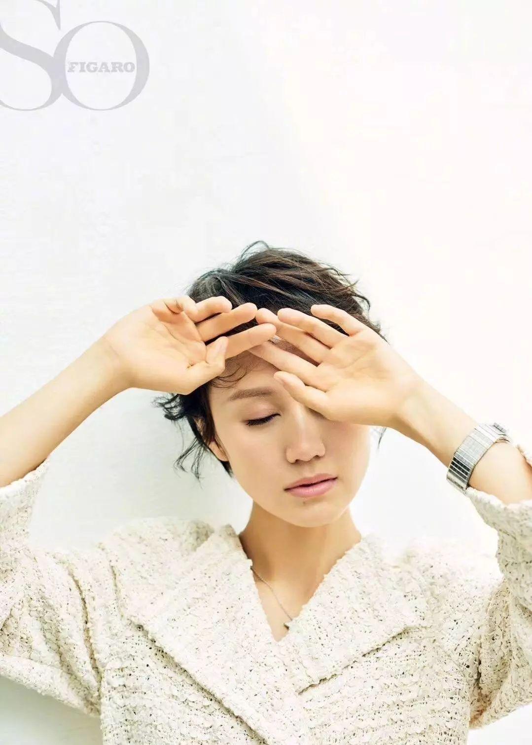 寧靜短發(fā)造型照，展現(xiàn)個(gè)性魅力的時(shí)尚風(fēng)采！