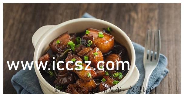 青青草最新視頻，探索小巷獨特風情