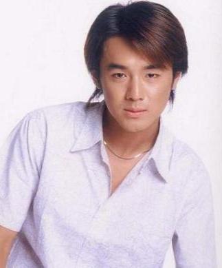 新疆籍男演員，草原到熒屏的自信蛻變與成就