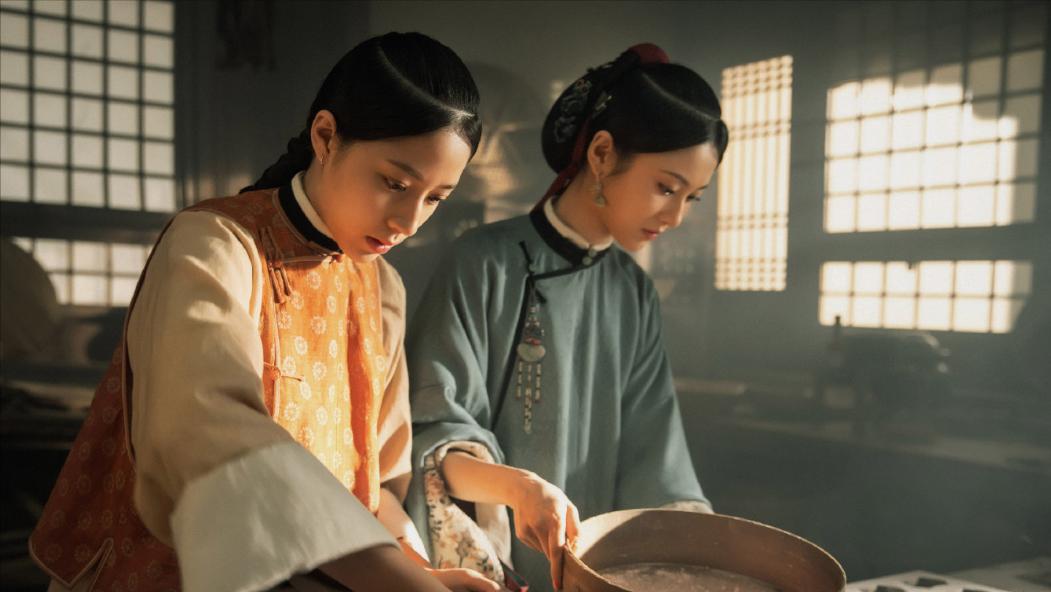 于正旗下女演員，熒幕上的璀璨新星