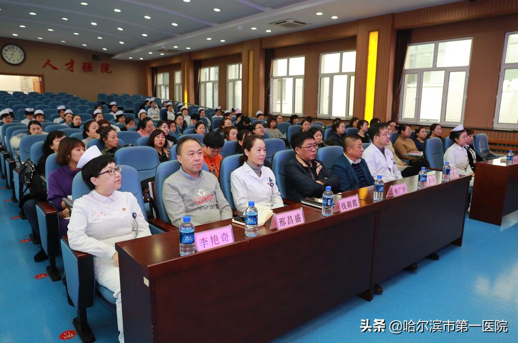 護(hù)士授課比賽，展現(xiàn)自信與成就的舞臺(tái)，點(diǎn)亮知識(shí)的燈塔