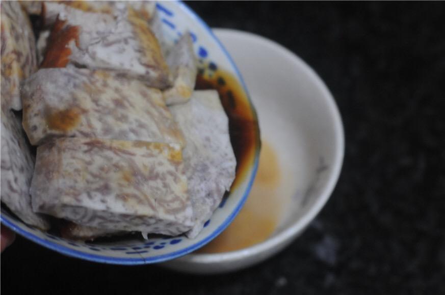 蒸小碗上市，美食的崛起與時代印記的交融呈現(xiàn)