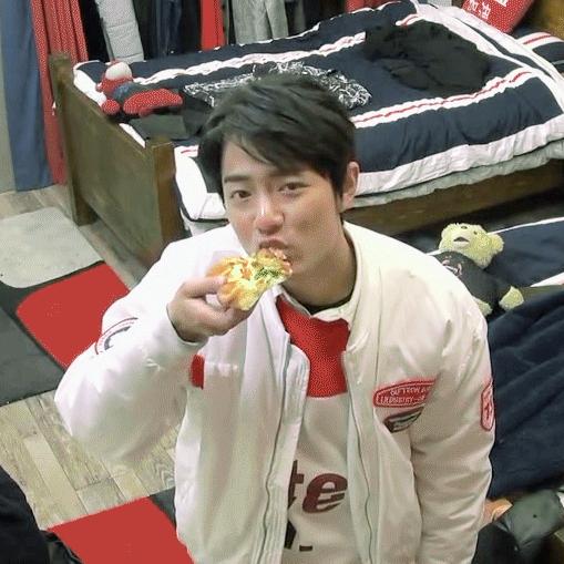 肖戰(zhàn)最新動(dòng)態(tài)揭秘，與大自然親近，探尋內(nèi)心寧?kù)o之旅