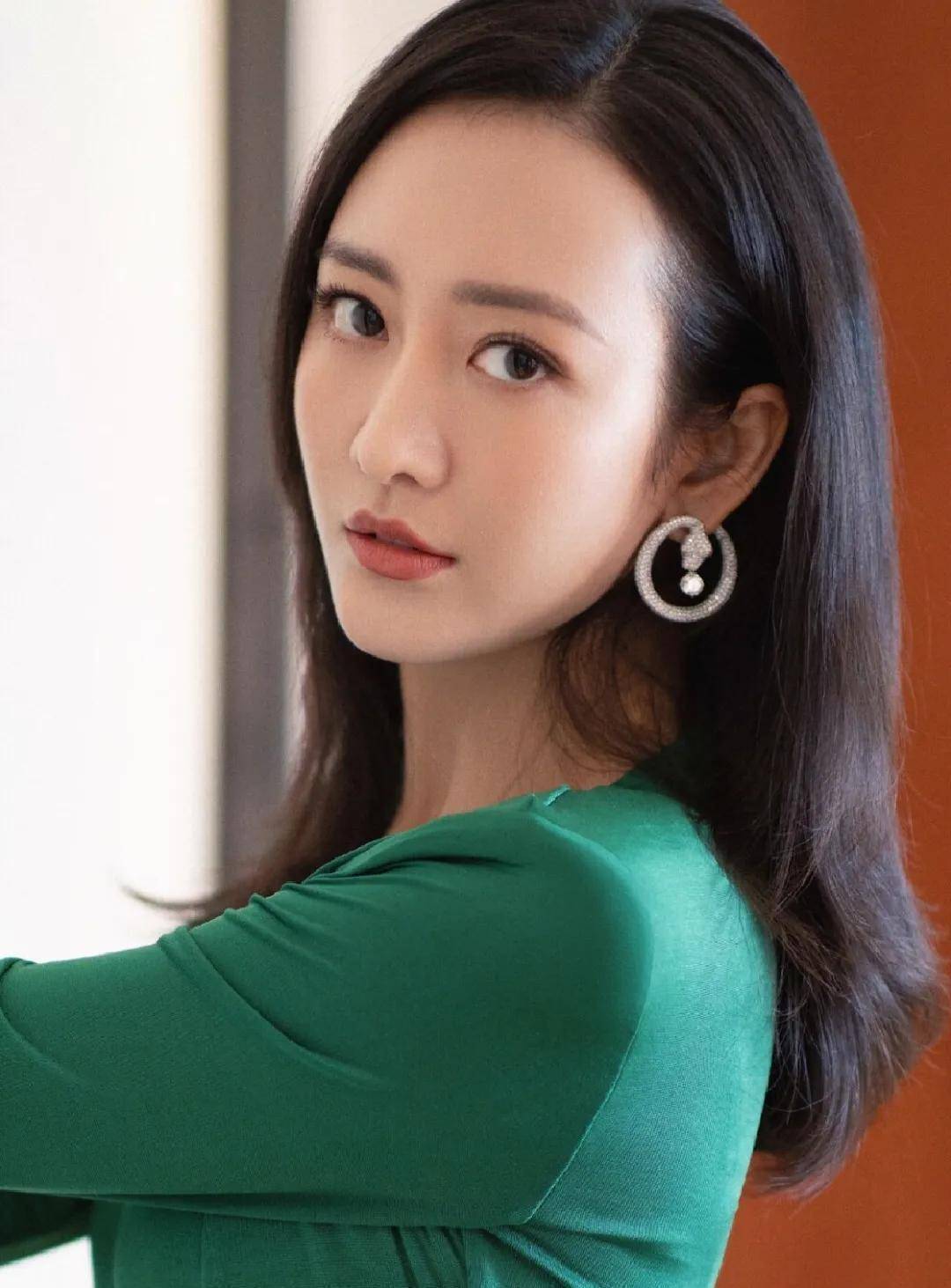 現(xiàn)在女明星的魅力與影響力，多維解讀下的璀璨之光