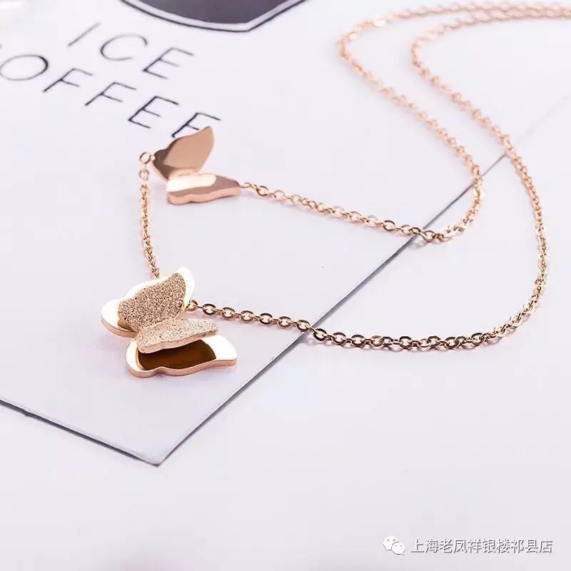 老鳳祥新款金項(xiàng)鏈，友情的紐帶，家的溫馨之選