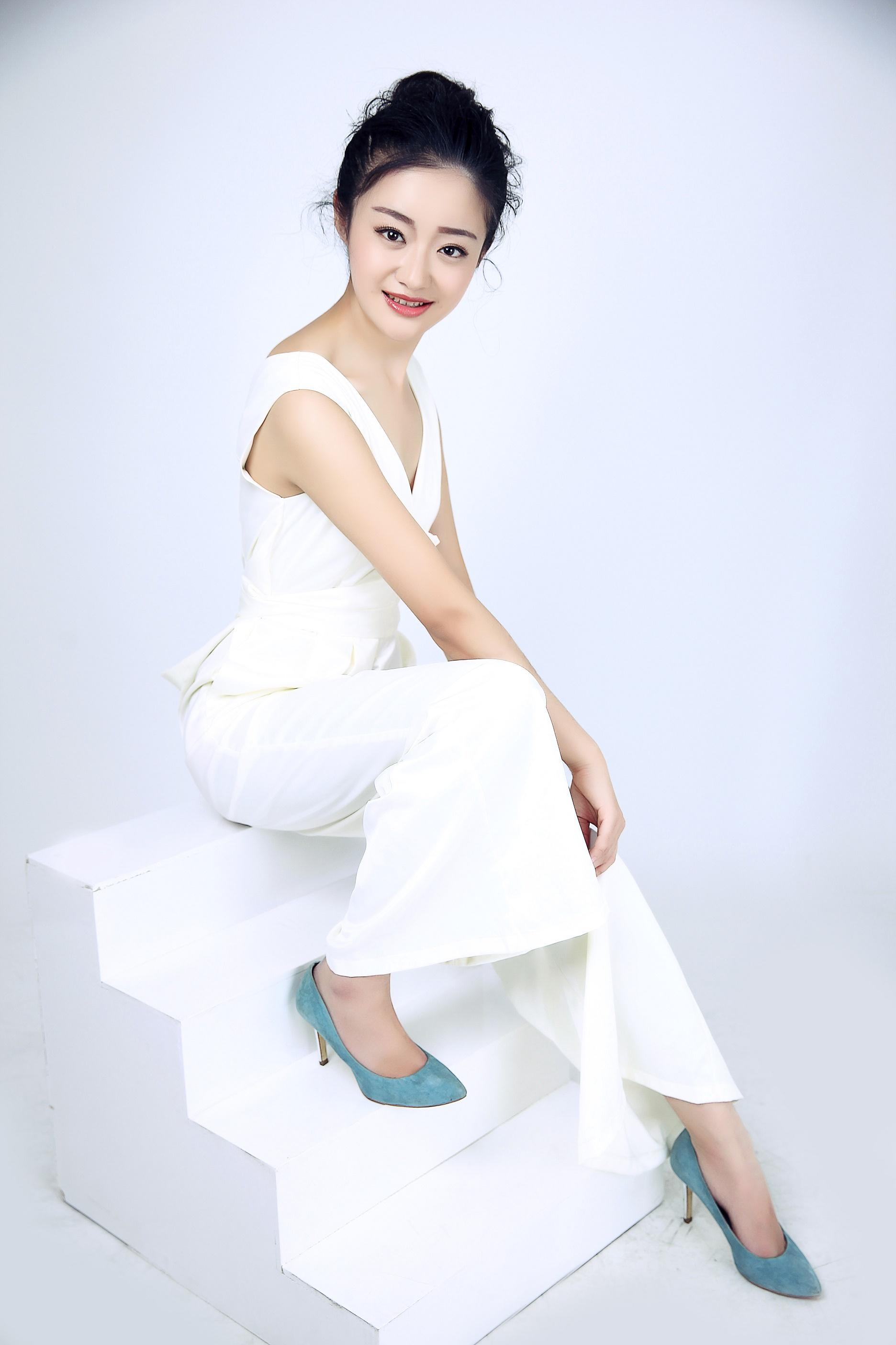 演員于倩，與自然共舞，尋覓內(nèi)心的寧?kù)o與平和