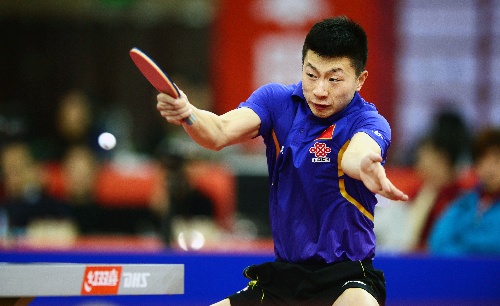 馬龍乒乓球巨星風(fēng)采與奮斗瞬間，賽場(chǎng)上的奮斗照片記錄馬龍風(fēng)采