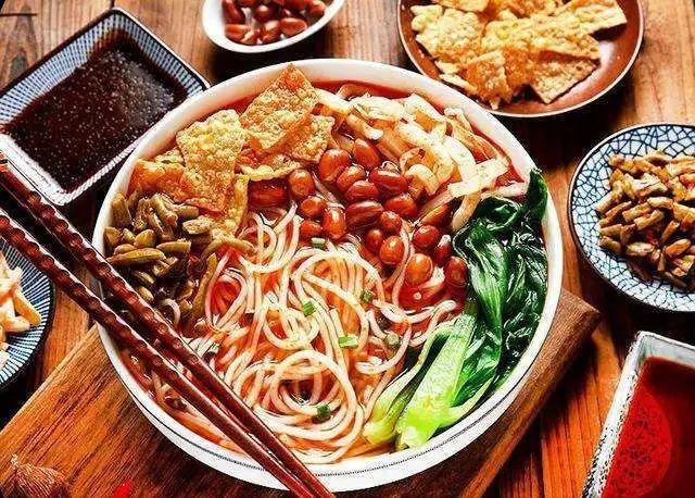 探索未來餐桌，最新創(chuàng)意美食無限可能