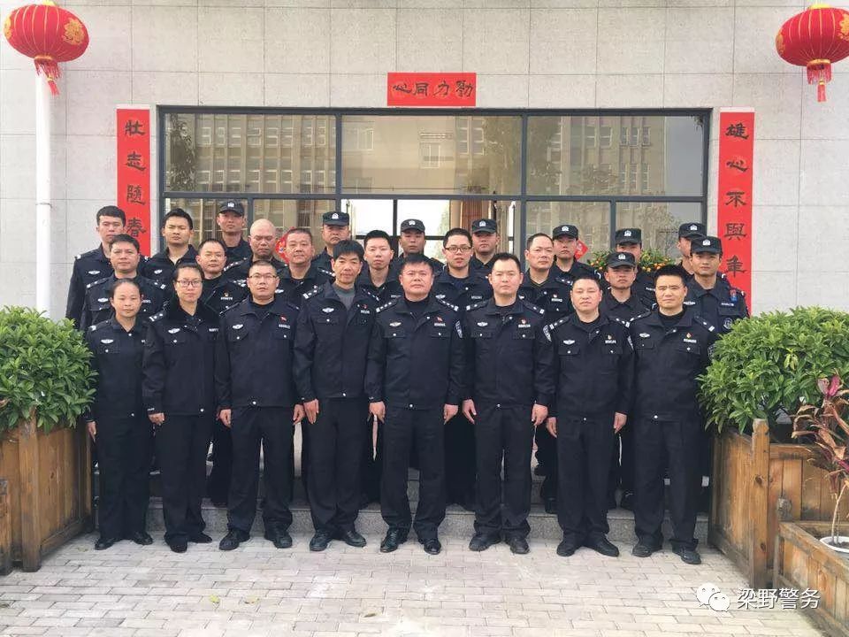 昨日新聞速遞，探尋自信與成就感的魔法鑰匙，在變化世界中前行