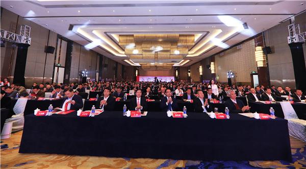 亢志剛最新動態(tài)，探索前沿領(lǐng)域的領(lǐng)先者