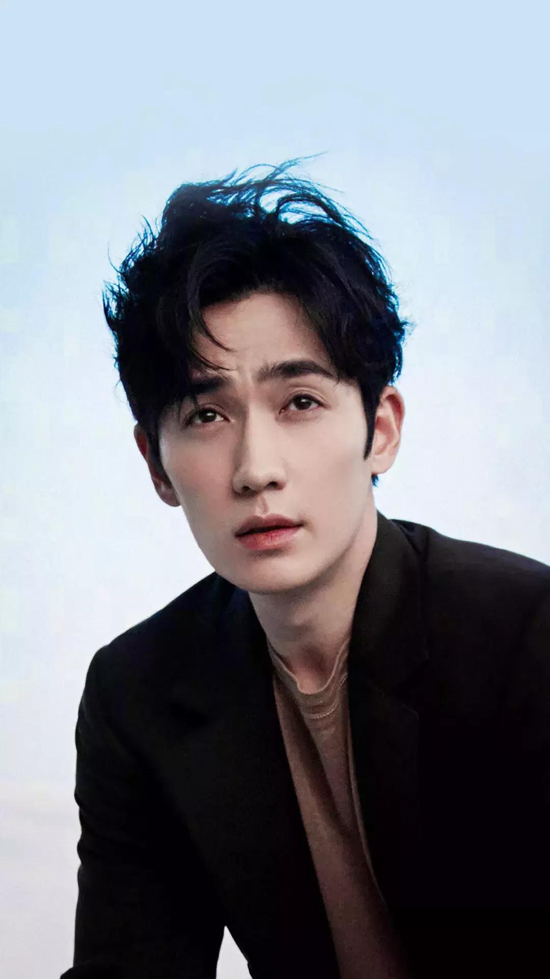 朱一龍，踏遍自然美景，尋覓內(nèi)心寧靜的旅程