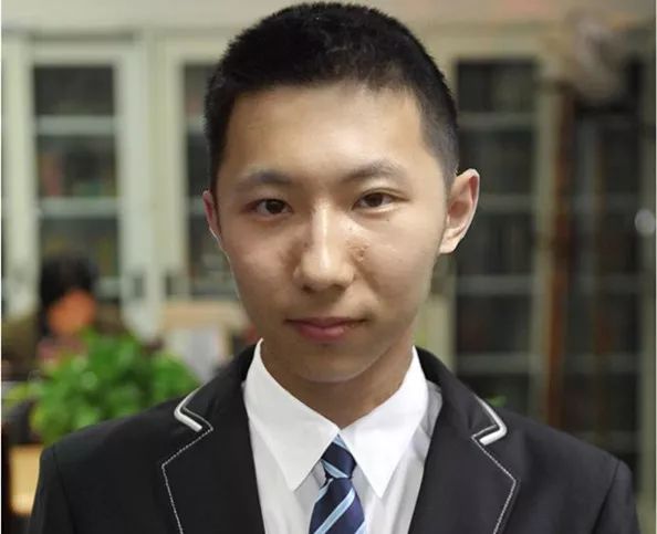 張一帆最新風(fēng)采，璀璨新星在時代舞臺上閃耀