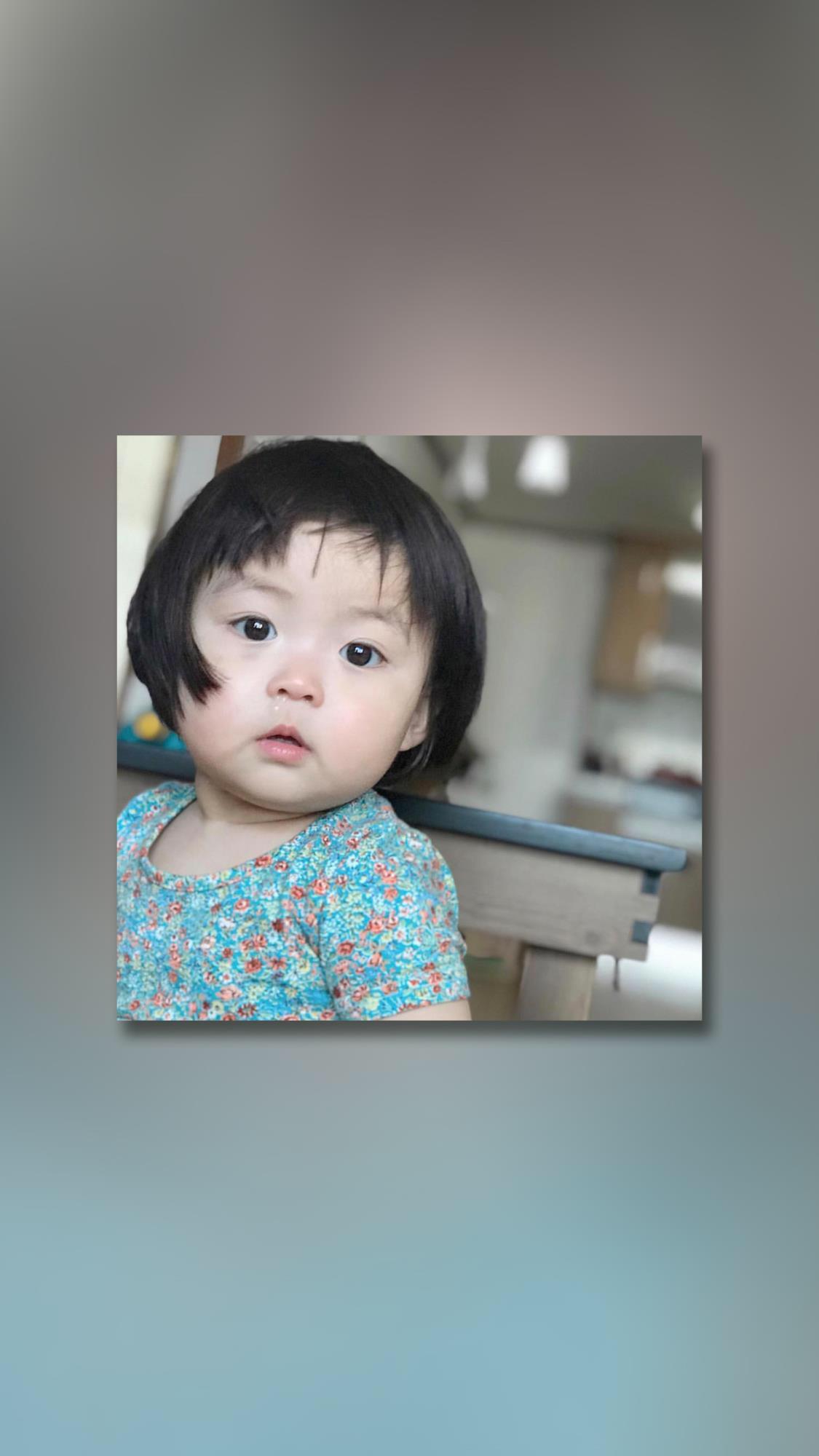 羅熙最新壁紙，小巷深處的獨(dú)特風(fēng)情之美