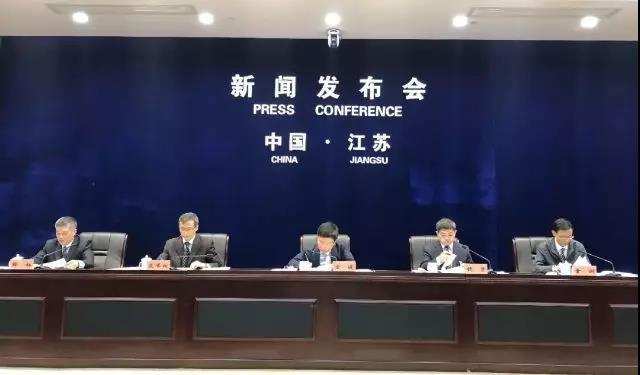 泗洪飛機(jī)場(chǎng)最新動(dòng)態(tài)，科技巨頭重塑航空體驗(yàn)