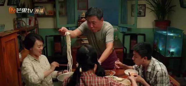 青春期日記最新章節(jié)，小巷中的秘密小店