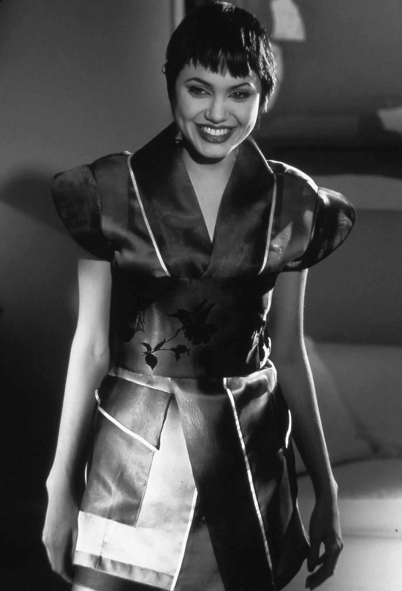 狼與兄弟最新章節(jié)貼吧，高科技產(chǎn)品全新亮相亮相展示