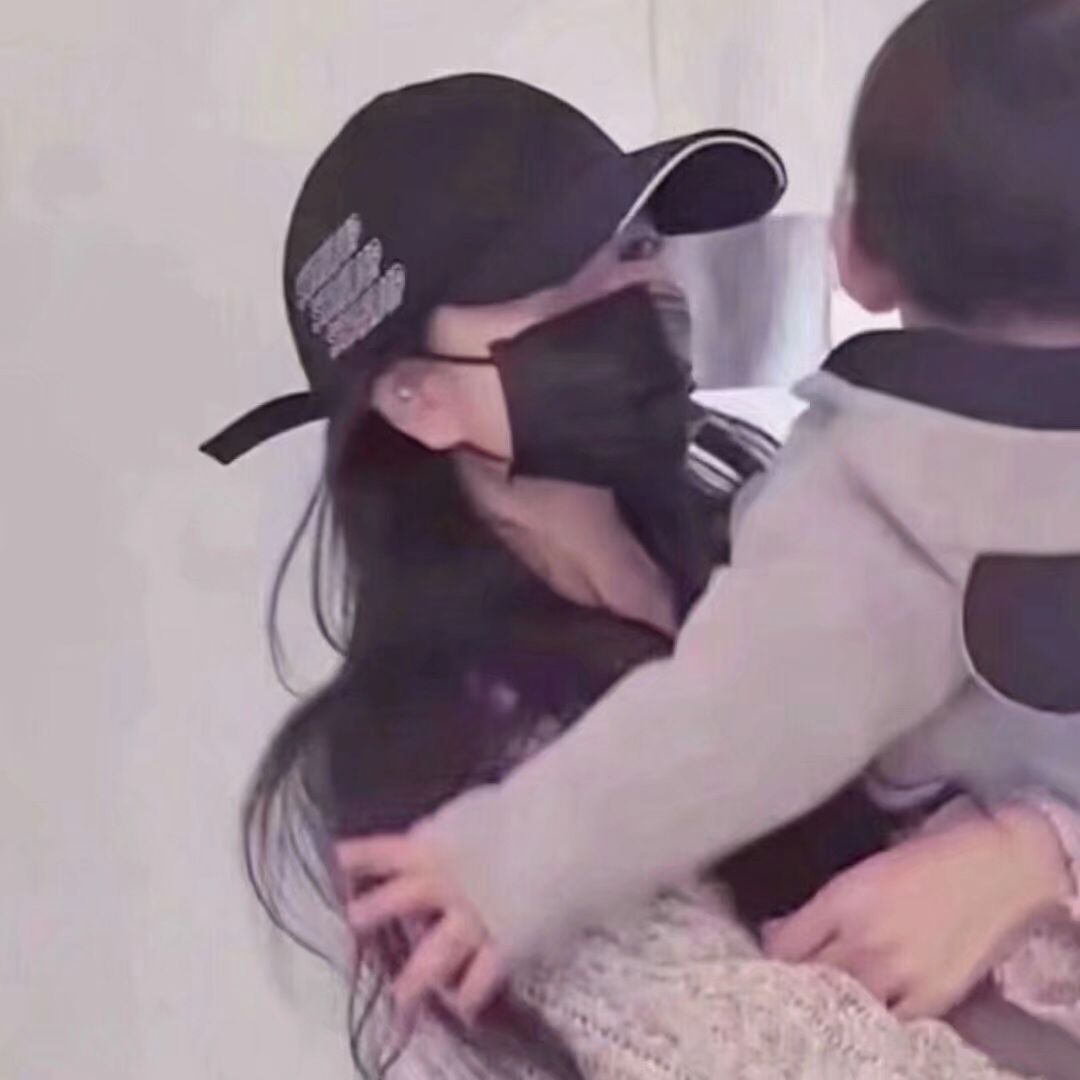 時代印記與情感共鳴，最新版情侶頭像一對