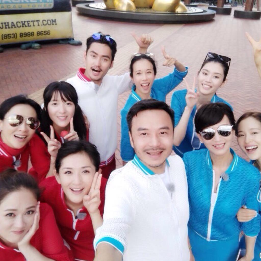 最新一期我們來了插曲中的溫馨日?；仡? width=