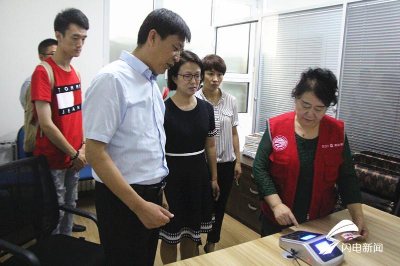 青島積分落戶最新動(dòng)態(tài)，2025年政策更新與巷弄特色小店共融發(fā)展