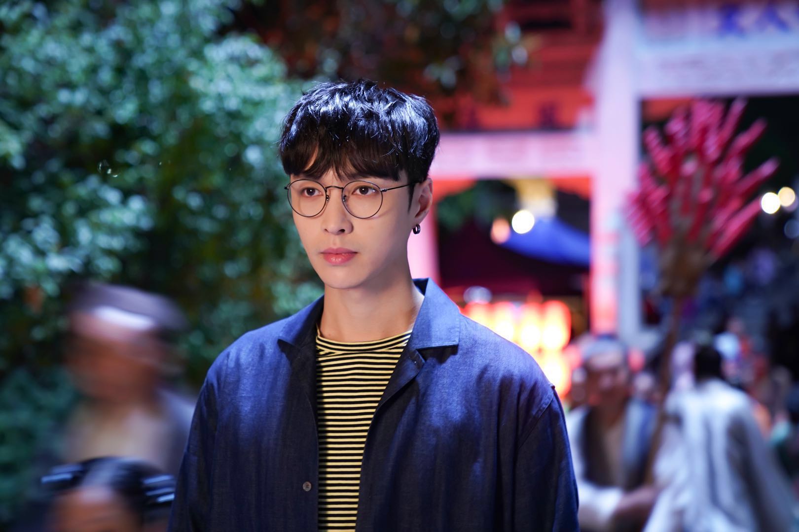 張藝興最新電視劇，時(shí)代之光下的璀璨篇章